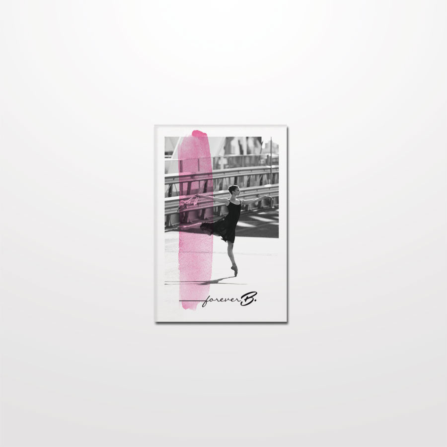 Magnet B&W Ballerina